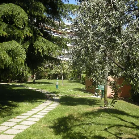 Belles Terres De Apartment *